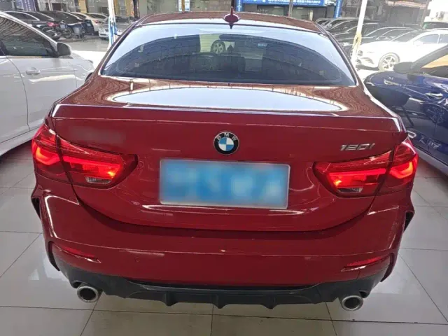 BMW 1 Series — Фото автомобиля 5