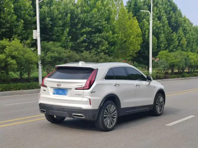 Cadillac XT4 — Фото автомобиля 7