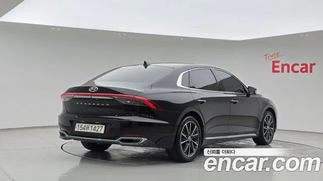 Hyundai Grandeur Новый Grandeur IG — Фото автомобиля 2