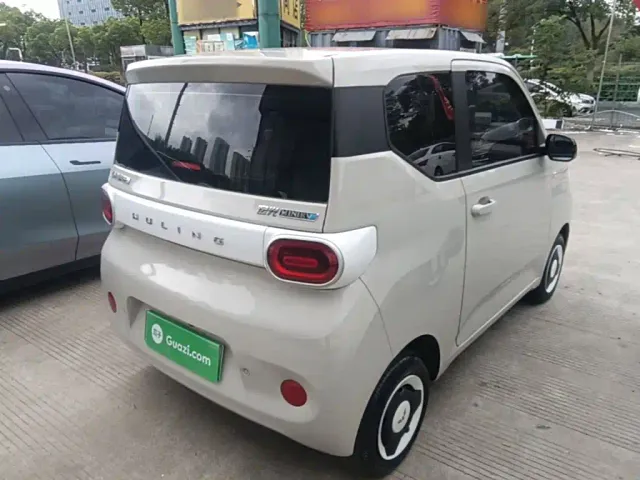 Wuling Hongguang Mini EV — Фото автомобиля 6