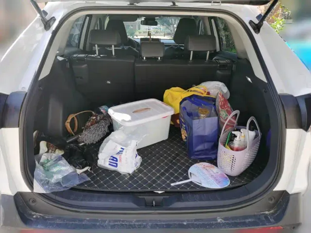 Toyota RAV4 — Фото автомобиля 9