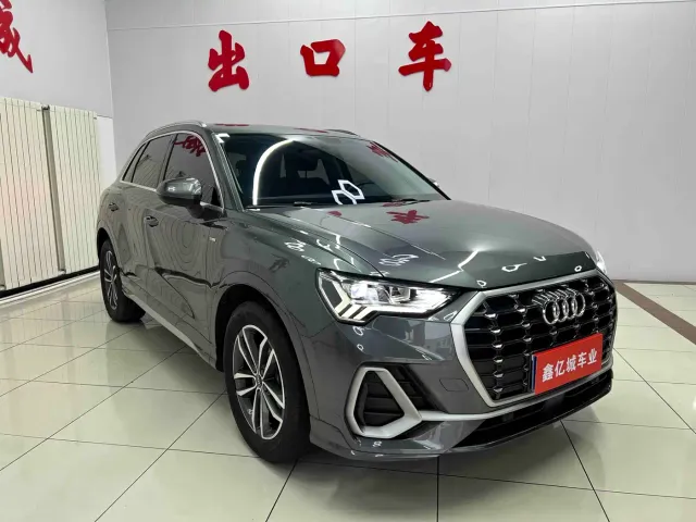 Audi Q3 — Фото автомобиля 3