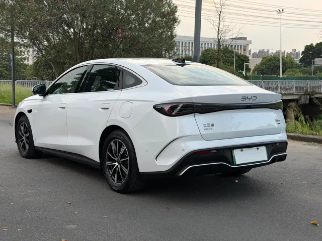 BYD Seal 06 — Фото автомобиля 5