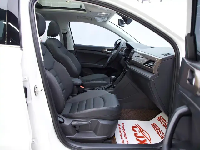 Volkswagen Tharu — Фото автомобиля 18