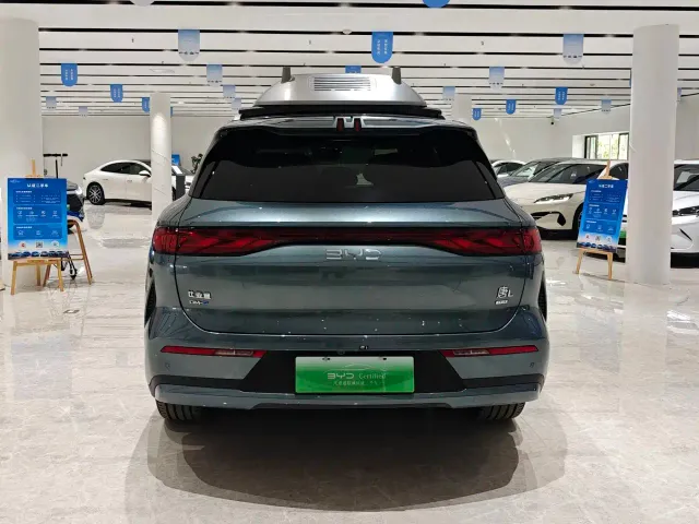 BYD Tang L — Фото автомобиля 14