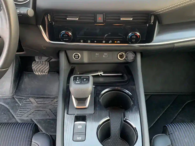 Nissan Qashqai — Фото автомобиля 12