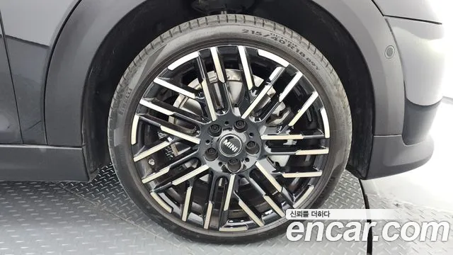 Mini Cooper — Фото автомобиля 18