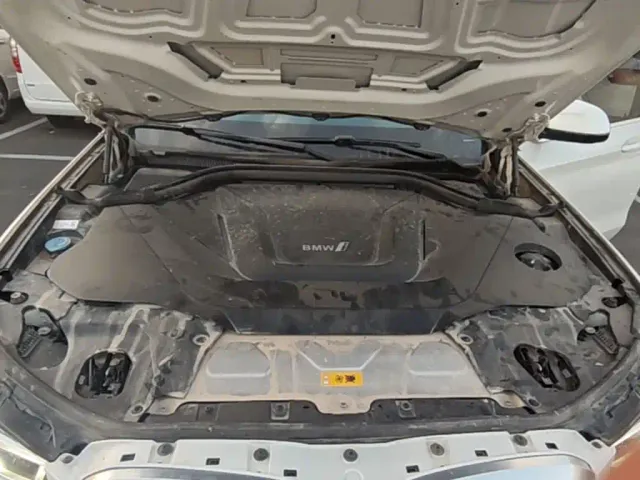 BMW iX3 — Фото автомобиля 19