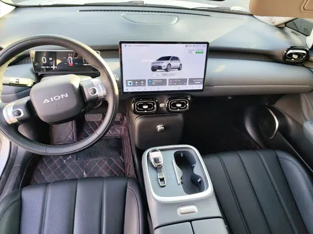 GAC Aion UT — Фото автомобиля 9