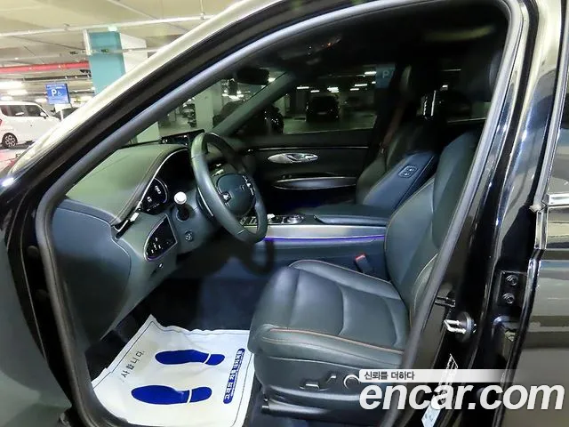 Genesis GV70 — Фото автомобиля 6