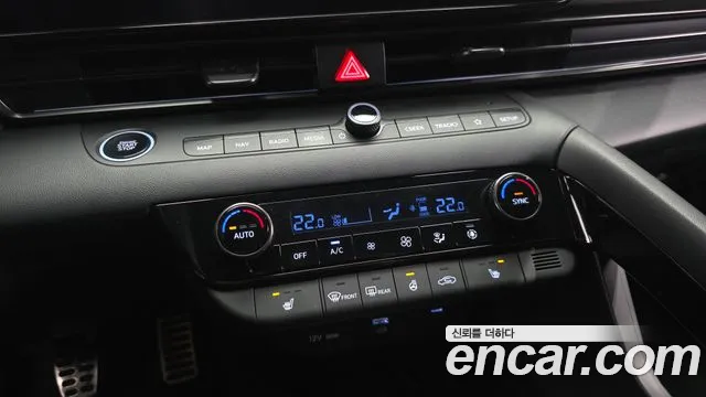 Hyundai Avante CN7 — Фото автомобиля 24