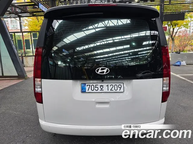 Hyundai Staria — Фото автомобиля 6