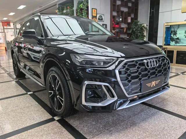 Audi Audi Q5L 2024 Model 40 TFSI Fashion Dynamic — Фото автомобиля 3