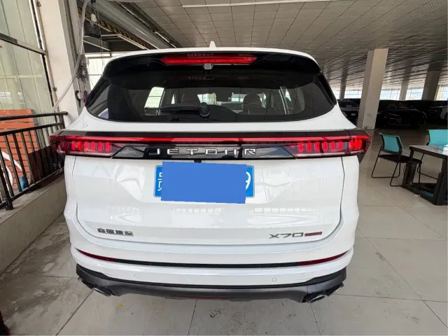 Jetour X70 Plus — Фото автомобиля 12