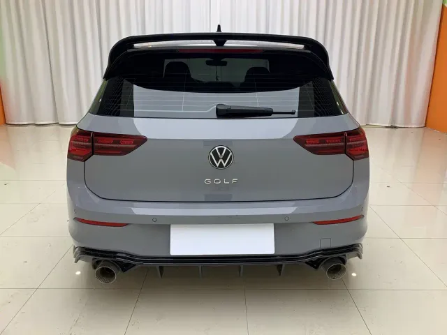 Volkswagen Golf — Фото автомобиля 5