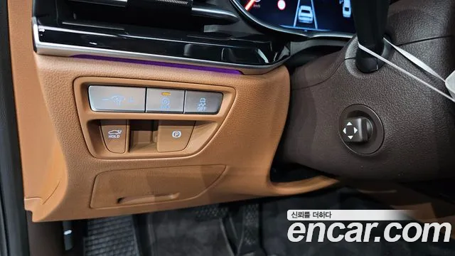 Genesis G80 Бензин 3.5 турбо AWD — Фото автомобиля 11