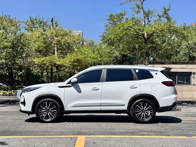 Chery Tiggo 8 PRO — Фото автомобиля 4