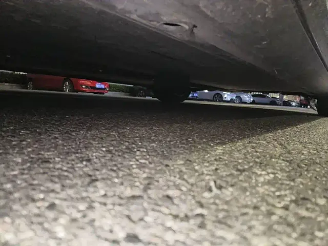 Tesla Model 3 — Фото автомобиля 8