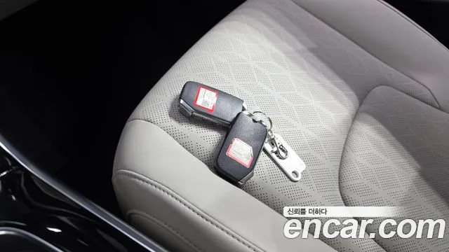 Kia Carnival 4th Gen — Фото автомобиля 22