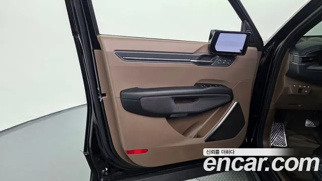 Kia EV9 — Фото автомобиля 13