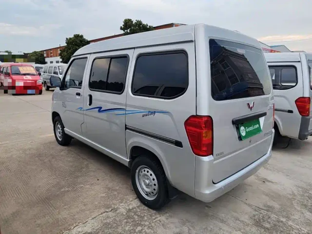 Wuling Zhiguang — Фото автомобиля 22
