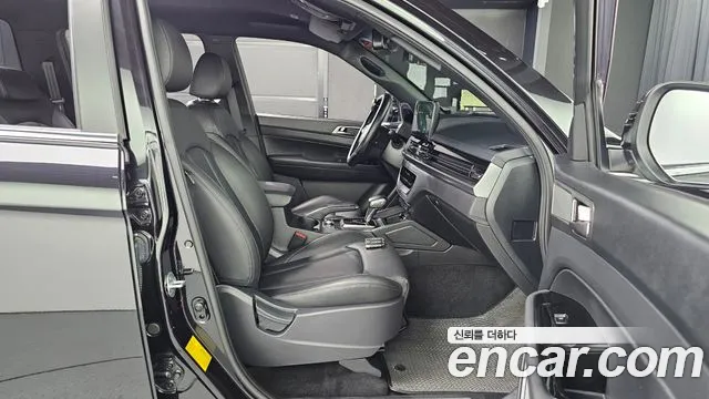 KG_Mobility_Ssangyong Rexton Новый Rexton Sport Дизель 2.2 4WD — Фото автомобиля 12