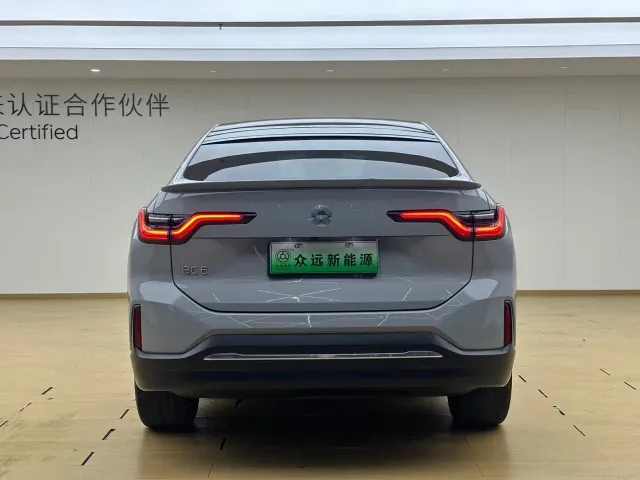 Nio EC6 — Фото автомобиля 21
