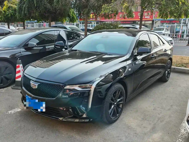 Фотография автомобиля — Cadillac CT4