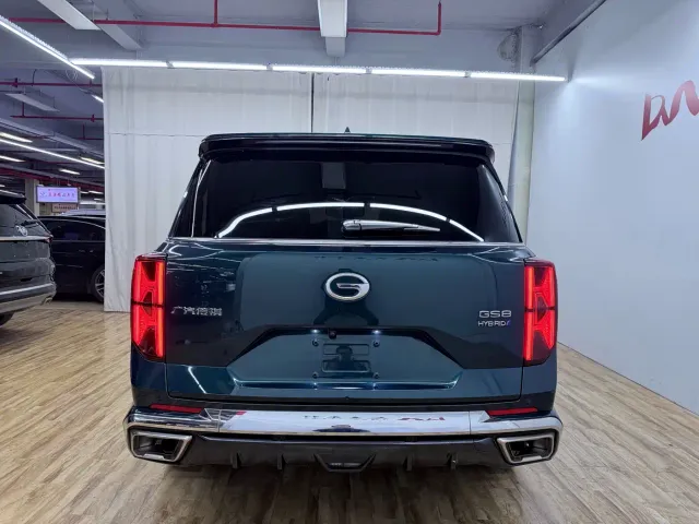 GAC Trumpchi GS8 — Фото автомобиля 6