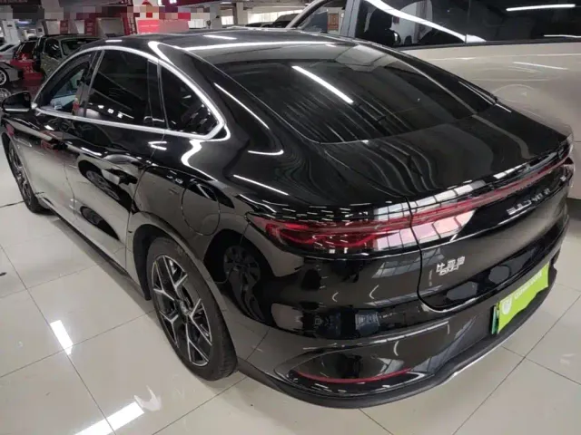 BYD Han — Фото автомобиля 4