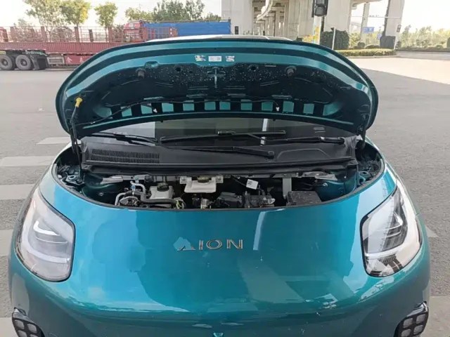 GAC Aion UT — Фото автомобиля 19