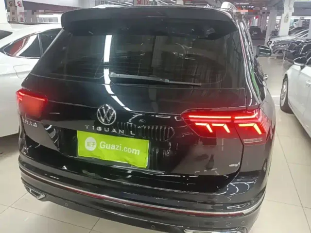 Volkswagen Tiguan L — Фото автомобиля 5