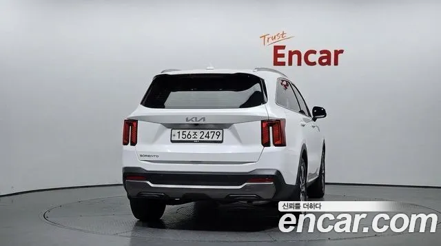 Kia Sorento Бензин 2.5T 2WD — Фото автомобиля 4