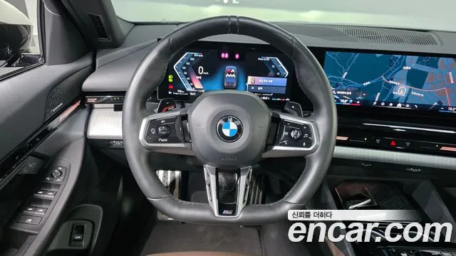 BMW 5 Series G60 — Фото автомобиля 19