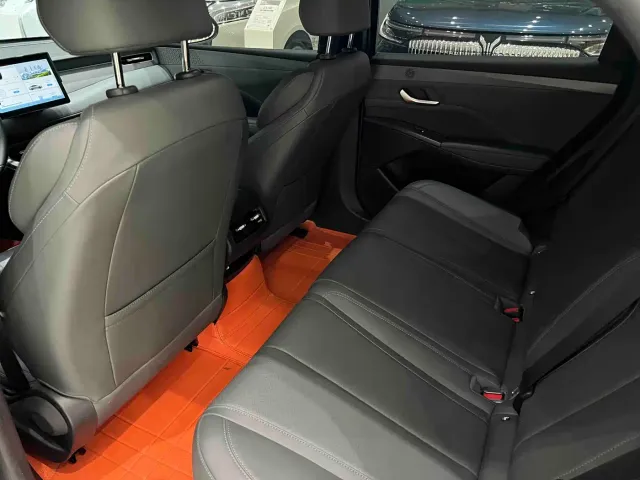 BYD Qin PLUS — Фото автомобиля 8