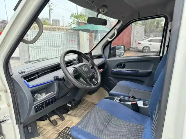 Dongfeng Yufeng EM27 — Фото автомобиля 4