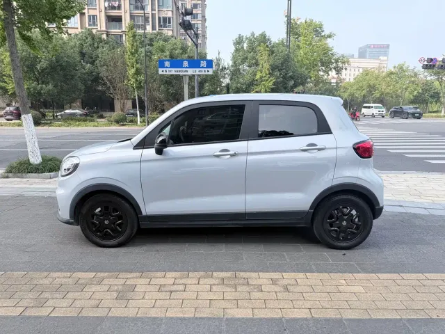 Leapmotor T03 — Фото автомобиля 3