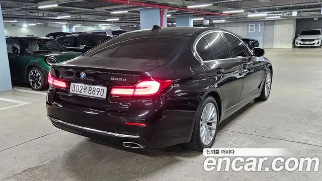 BMW 5 Series G30 — Фото автомобиля 2