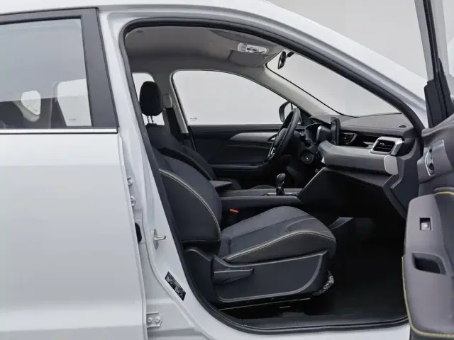 BAIC X3 — Фото автомобиля 23