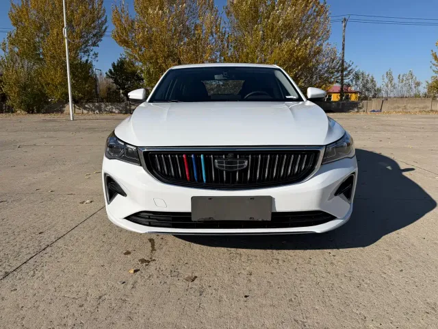 Geely Emgrand — Фото автомобиля 2