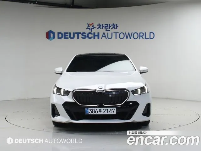Фотография автомобиля — BMW 5 Series G60