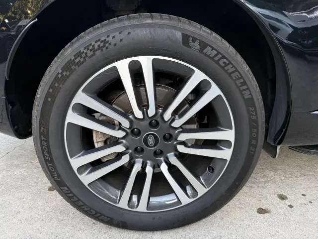 Land Rover Range Rover — Фото автомобиля 17