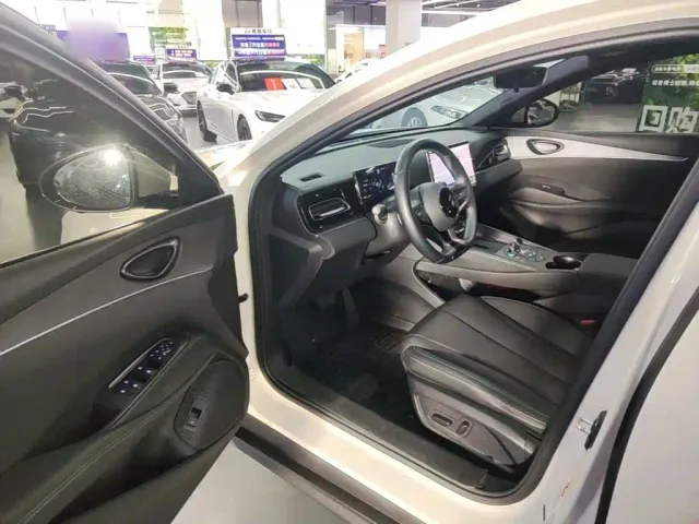 BYD Seal 06 — Фото автомобиля 15