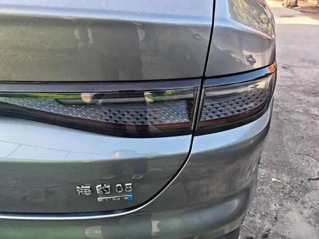 BYD Seal 05 DM-i — Фото автомобиля 7