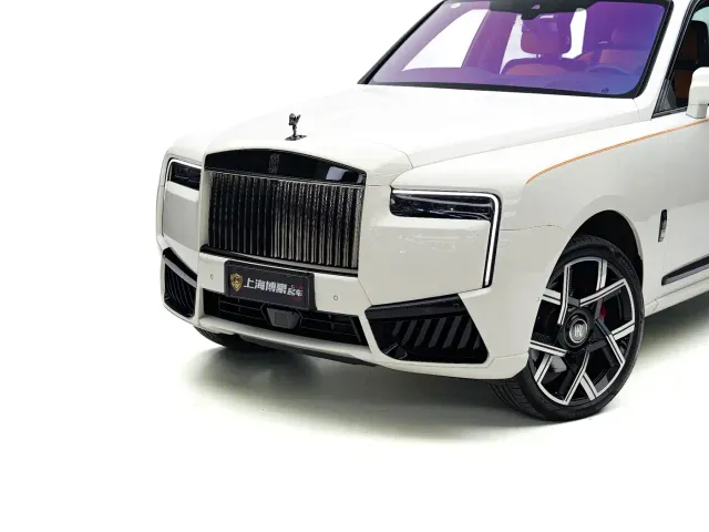 Rolls-Royce Cullinan — Фото автомобиля 9