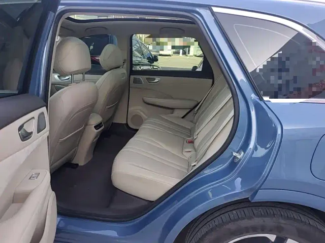 Shangjie SUV — Фото автомобиля 16