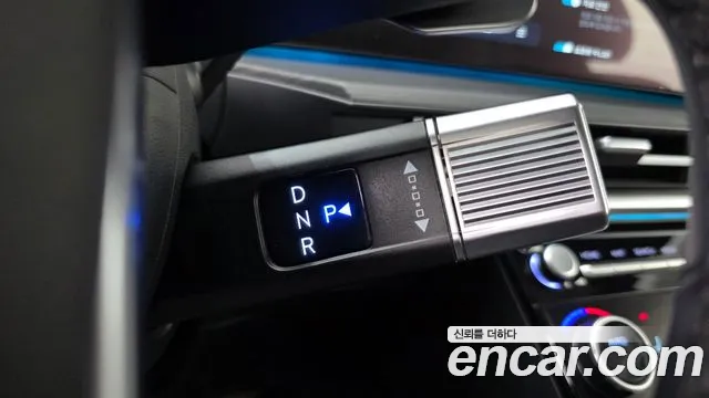 Hyundai Santa Fe MX5 — Фото автомобиля 9