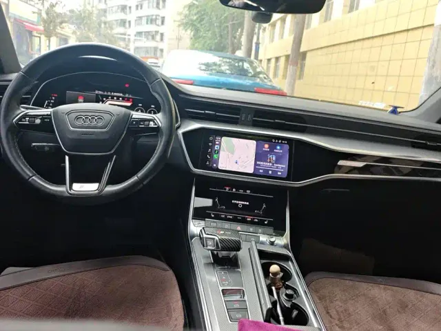 Audi A6L — Фото автомобиля 12