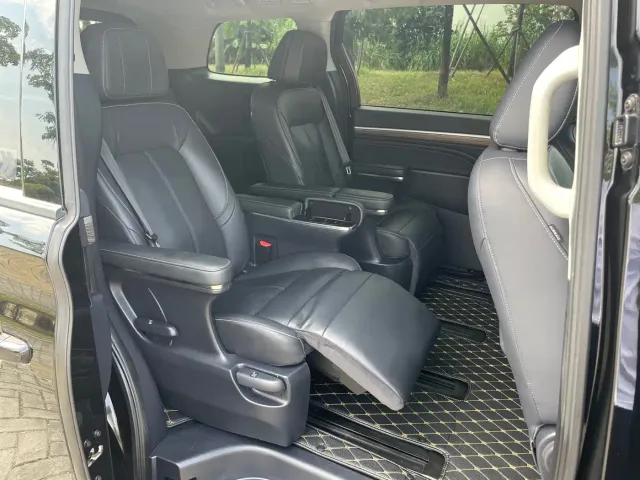 GAC Trumpchi M8 — Фото автомобиля 15