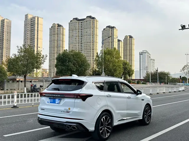 Jetour X70 Plus — Фото автомобиля 19